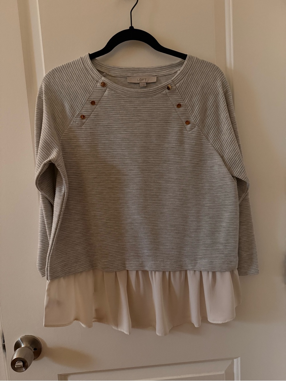 LOFT Light Gray Ribbed Crewneck Sweater with Cream Accent